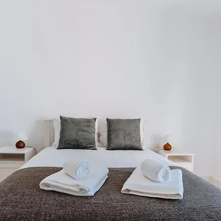 Puerto Raval - 5 Bedrooms - Bbq & Garden בית נופש *